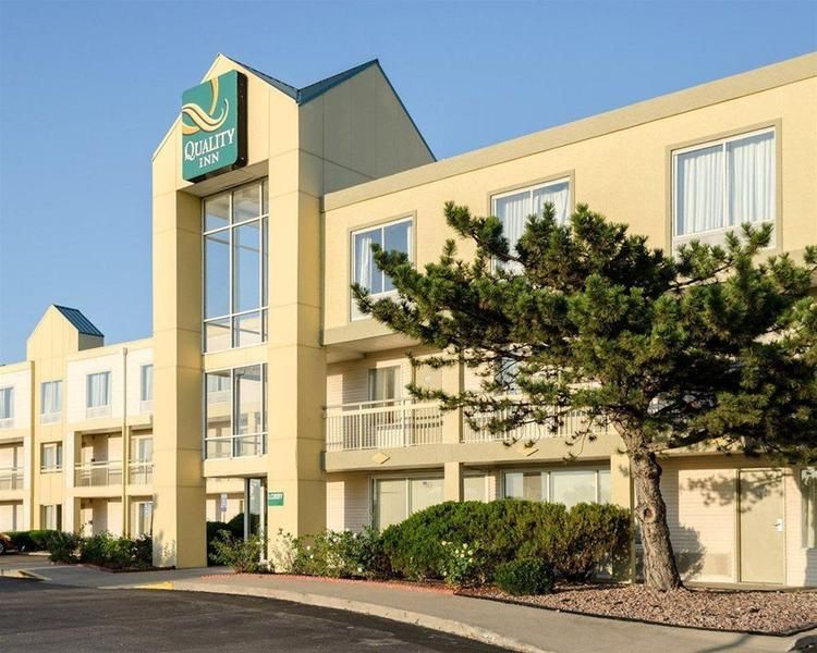 Quality Inn Merriam Kansas City - photo 34