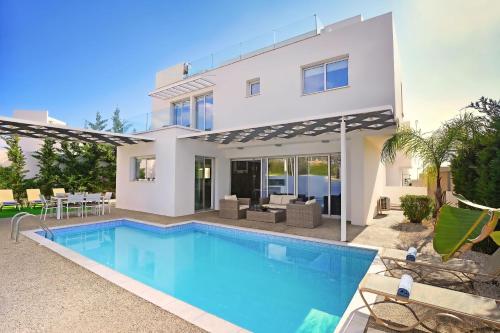 Villa Catalina — 4-Star Luxury Hotel in Ayia Napa, Cyprus
