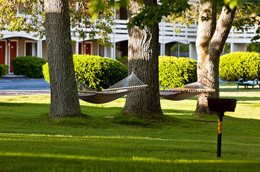 Ocean Park Inn — Eastham