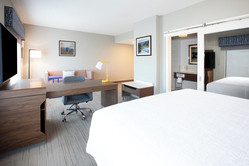 Hampton Inn & Suites by Hilton La Grande - photo 11