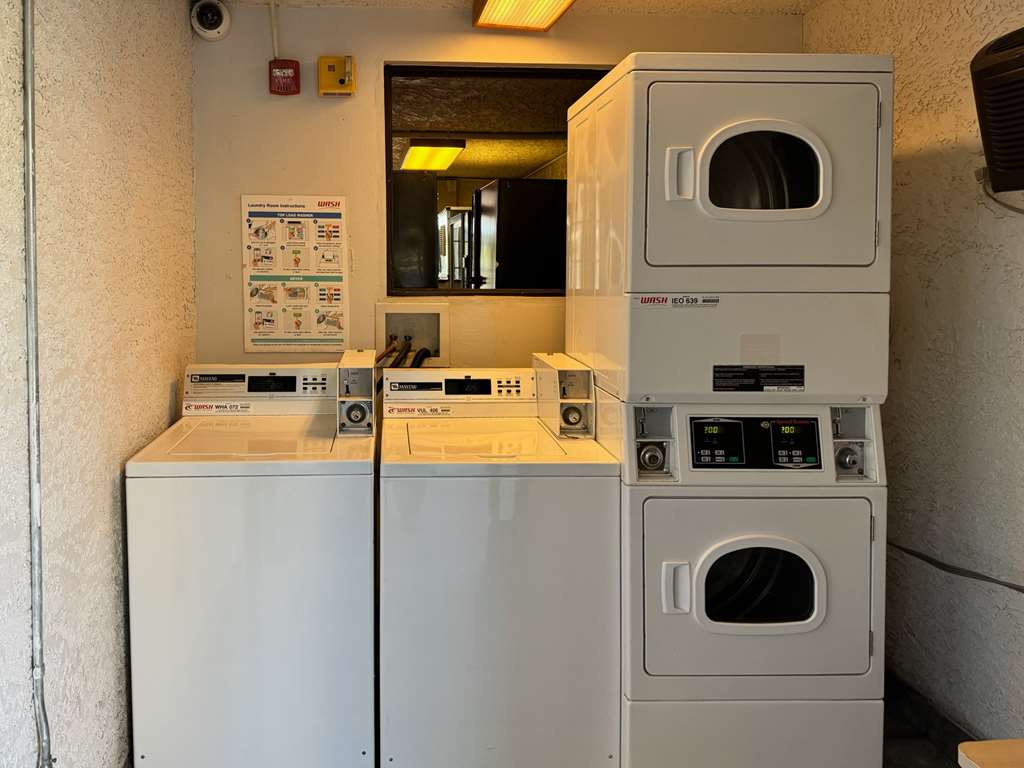 Motel 6 Pomona CA Los Angeles - photo 15