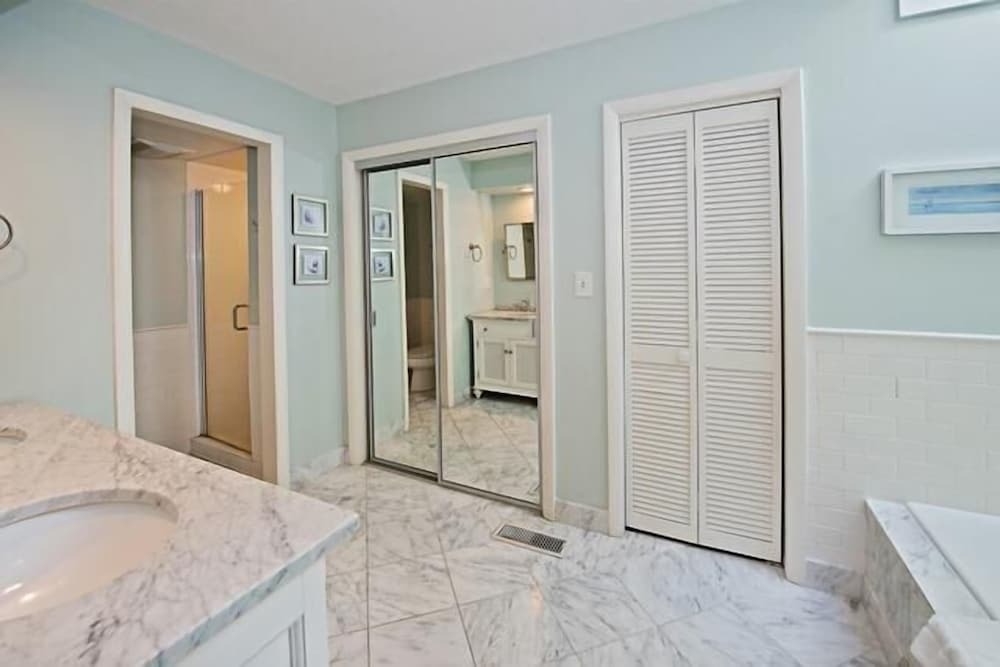 2449 Inland Harbour at the Sea Pines Resort - photo 7