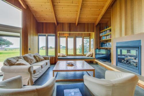 Samson Getaway in Sea Ranch, United States