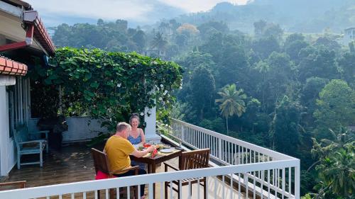 The Chocolate Factory House Kandy exclusive private apartment — 4-Star Luxury Hotel in Kandy, Sri Lanka