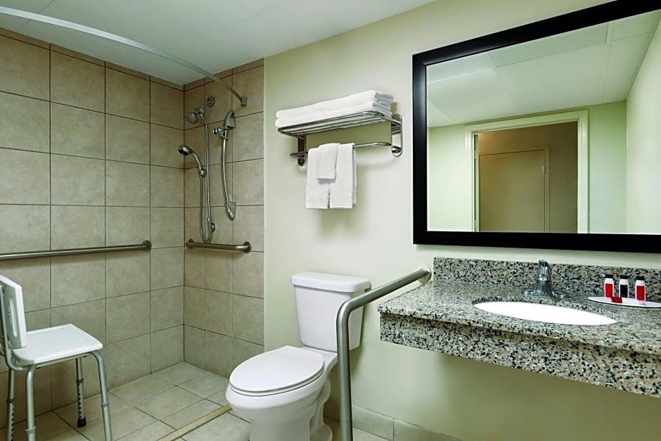 Baymont By Wyndham Florence Cincinnati - photo 14