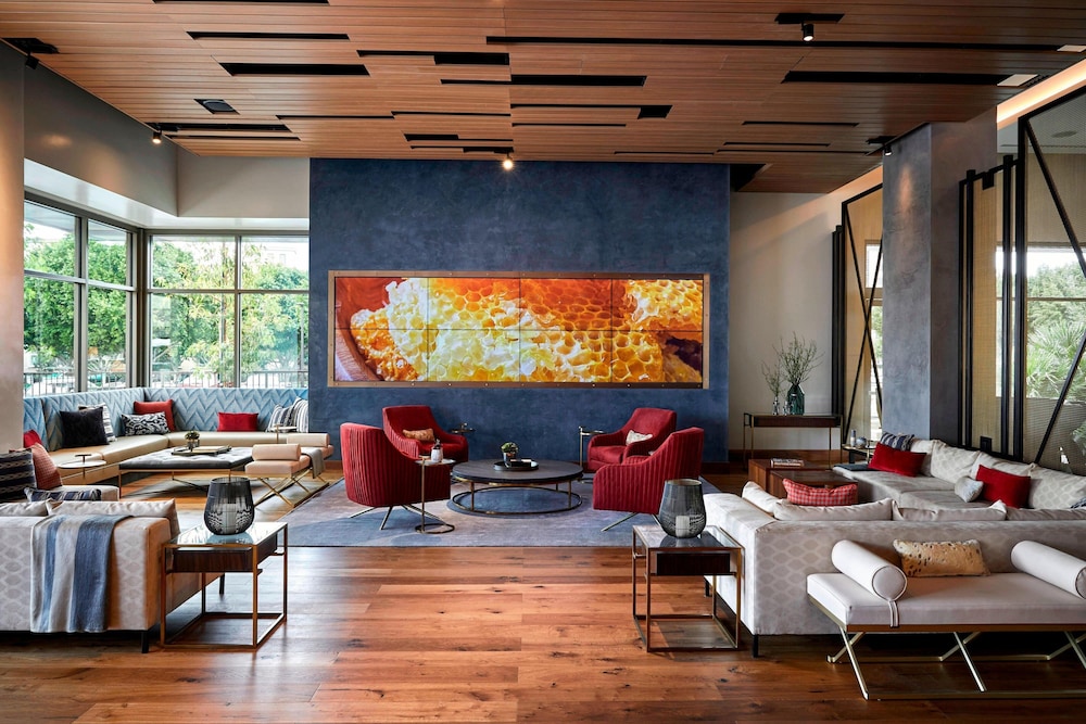 Marriott Irvine Spectrum - photo 4