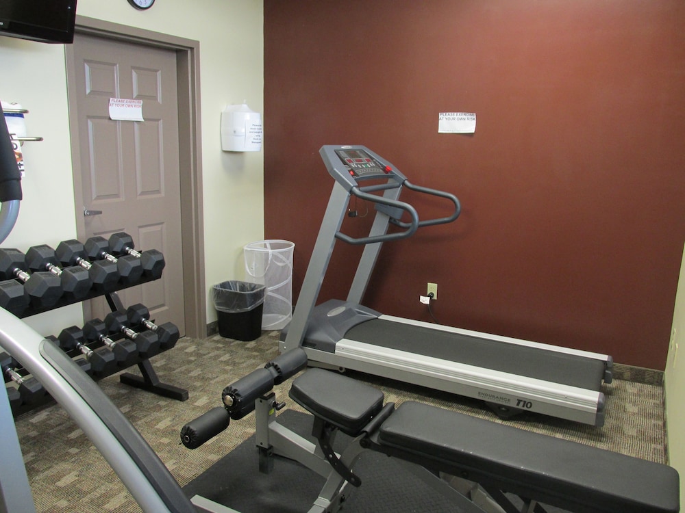 Crystal Springs Inn and Suites - photo 16