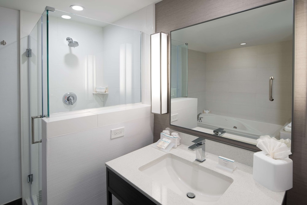 Hilton Garden Inn Las Colinas - photo 30