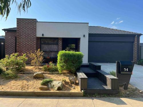 Wetland Gem - carbon neutral hotel in Wonthaggi