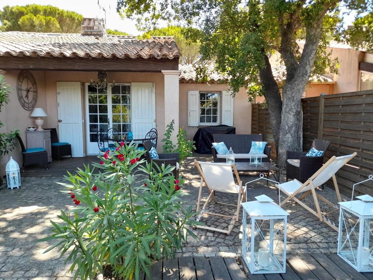 Joli Mazet St Tropez — Gassin