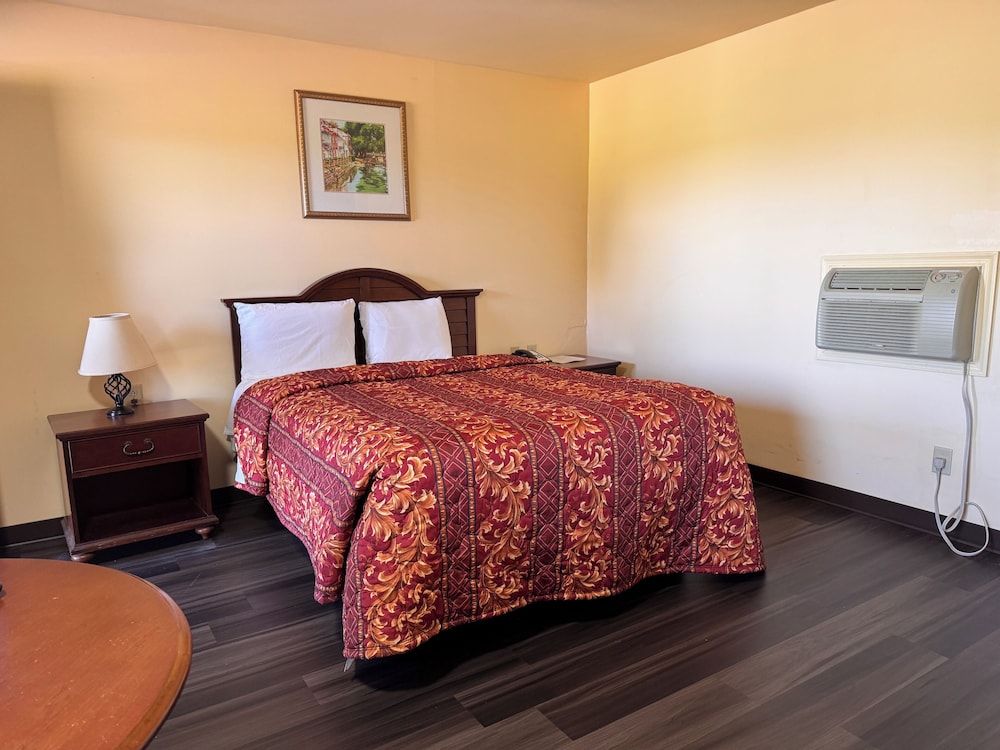 Whispering Pines by Hotel O Whitestone VA - photo 48