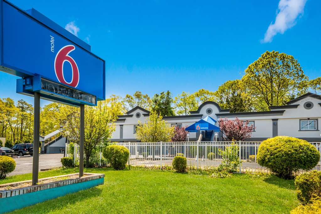 Motel 6 Toms River NJ Near Seaside Heights - photo 5