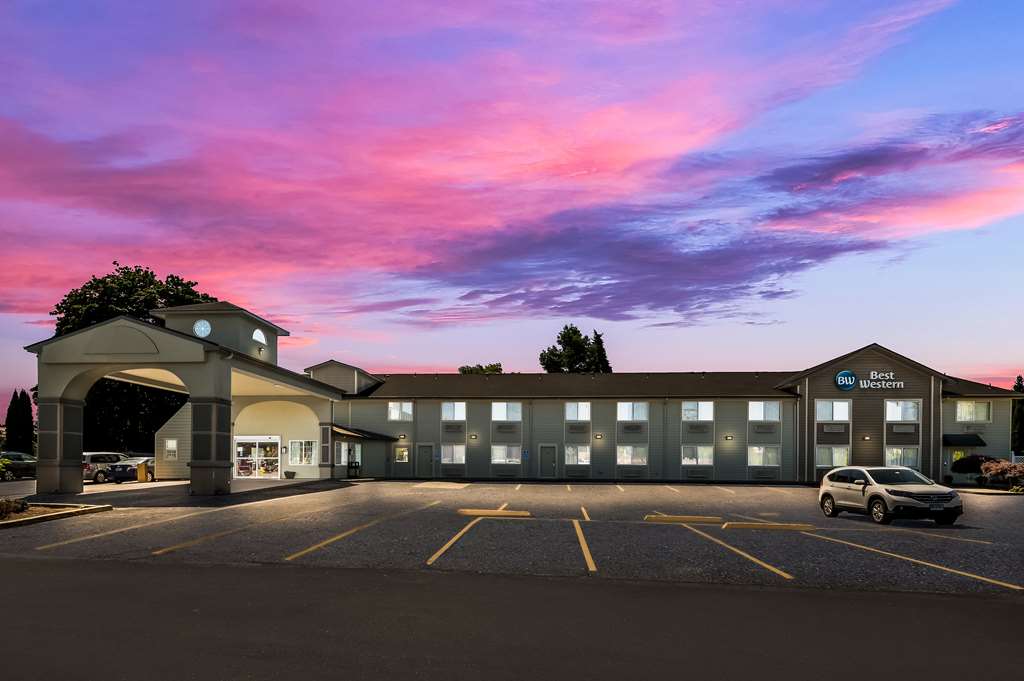 Best Western Cottage Grove Inn - photo 2