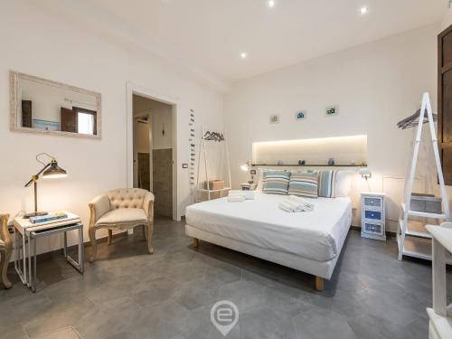 Studio 73 e 74 — 4-Star Luxury Hotel in Cagliari, Italy
