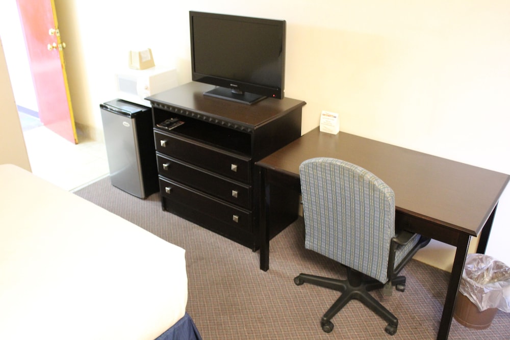 Grapevine Inn - photo 17