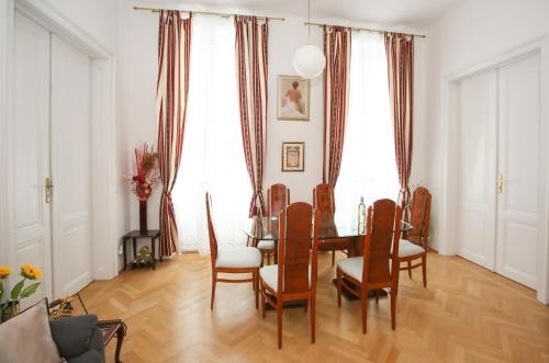Apartments Opera — 4-Star Luxury Hotel in Vienna, Austria