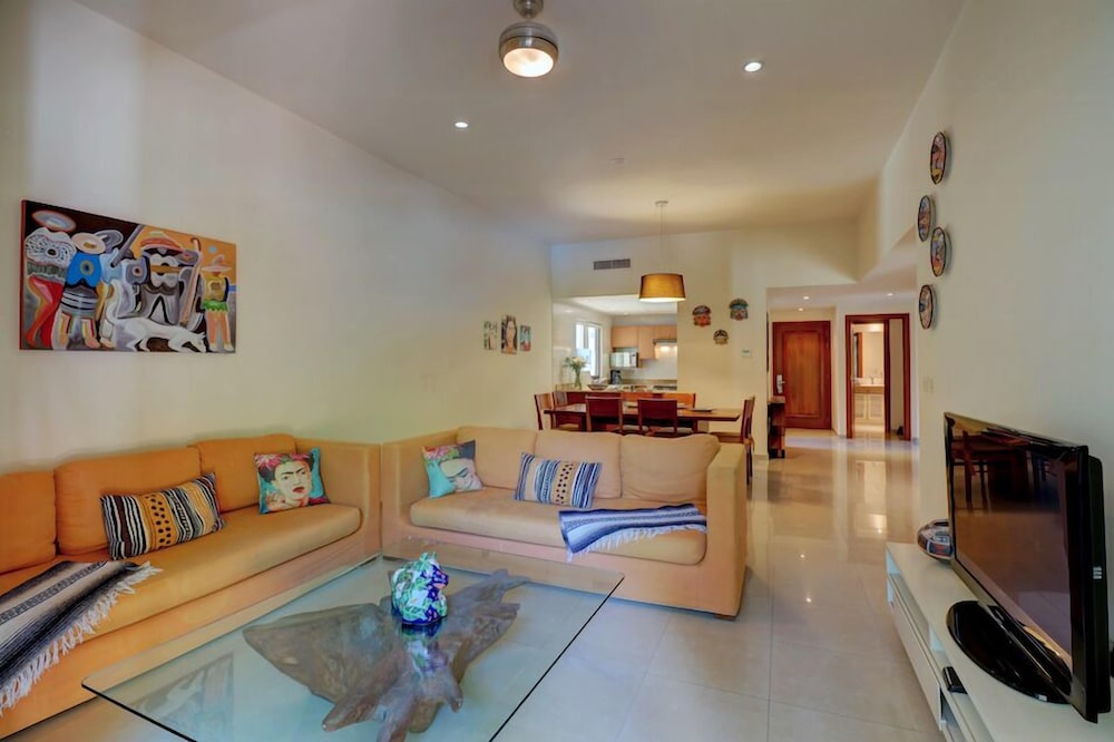 Riviera Maya Suites