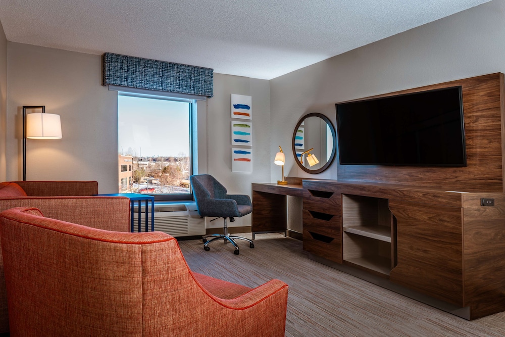 Hampton Inn & Suites St. Louis Chesterfield - photo 9