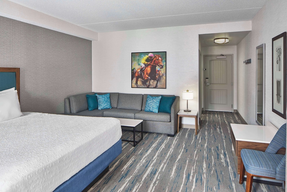 Hampton Inn & Suites Saratoga Springs Downtown - photo 47
