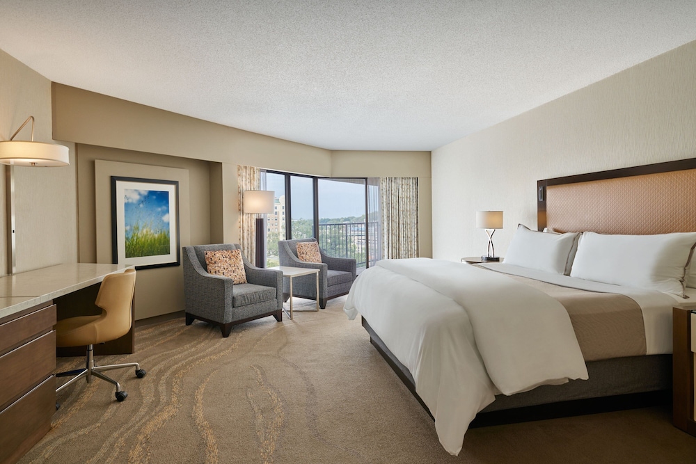 The Westin Kansas City at Crown Center - photo 16
