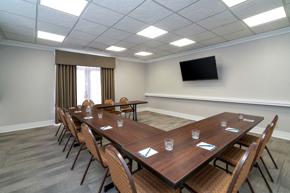 Homewood Suites by Hilton Lafayette Rossville Exit - photo 52