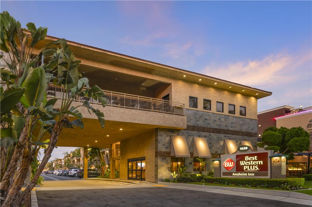 Best Western Plus Anaheim Inn in Anaheim, United States