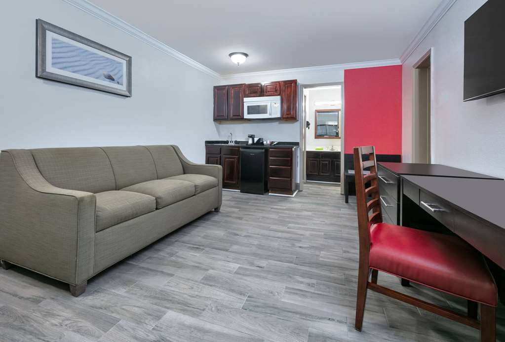 Ramada by Wyndham Diamondhead I 10 Gulfport - photo 17