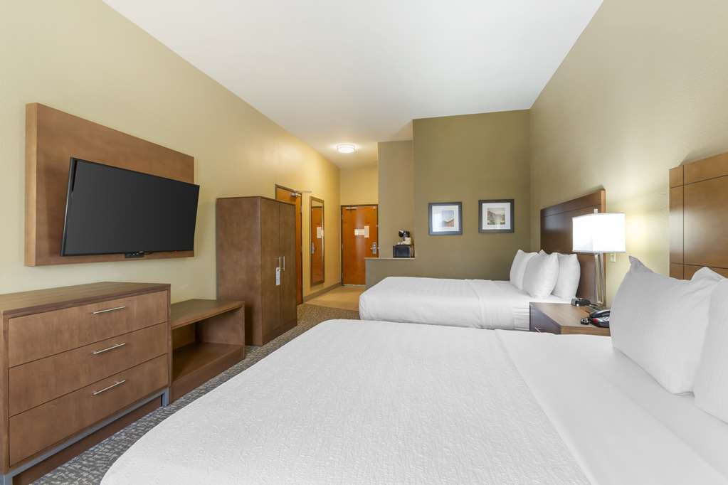 Best Western Plus Surprise Phoenix NW - photo 36