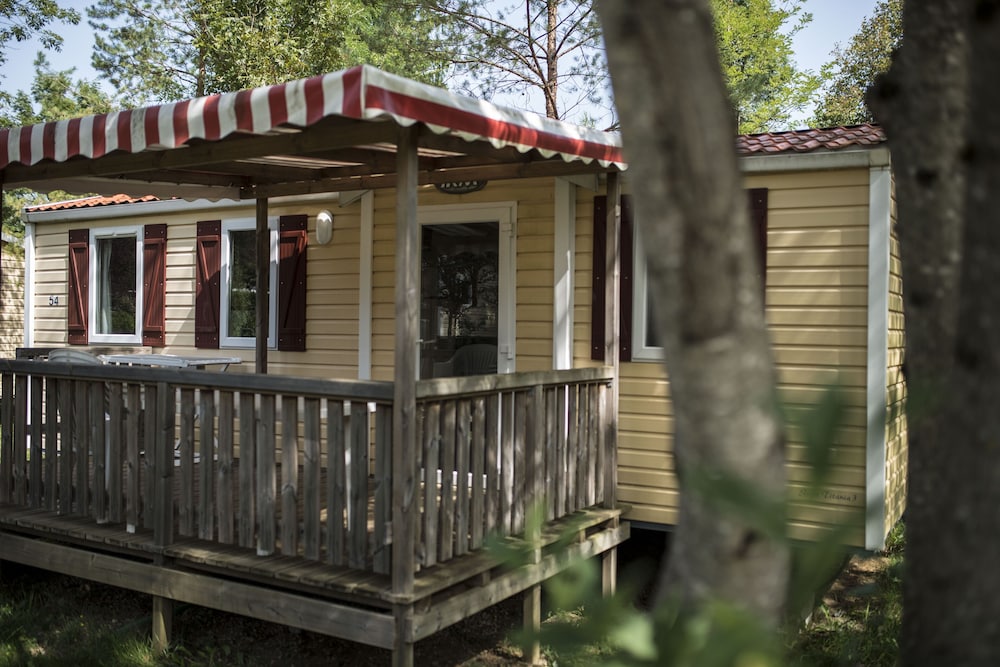 Camping Les Pêcheurs — Perrigny — photo 5