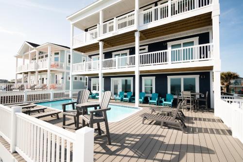 Carolina Dreamin' by Oak Island Accommodations - photo 50