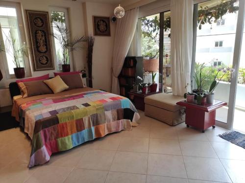 Annitas luxury oasis appartment — 4-Star Luxury Hotel in Athens, Greece