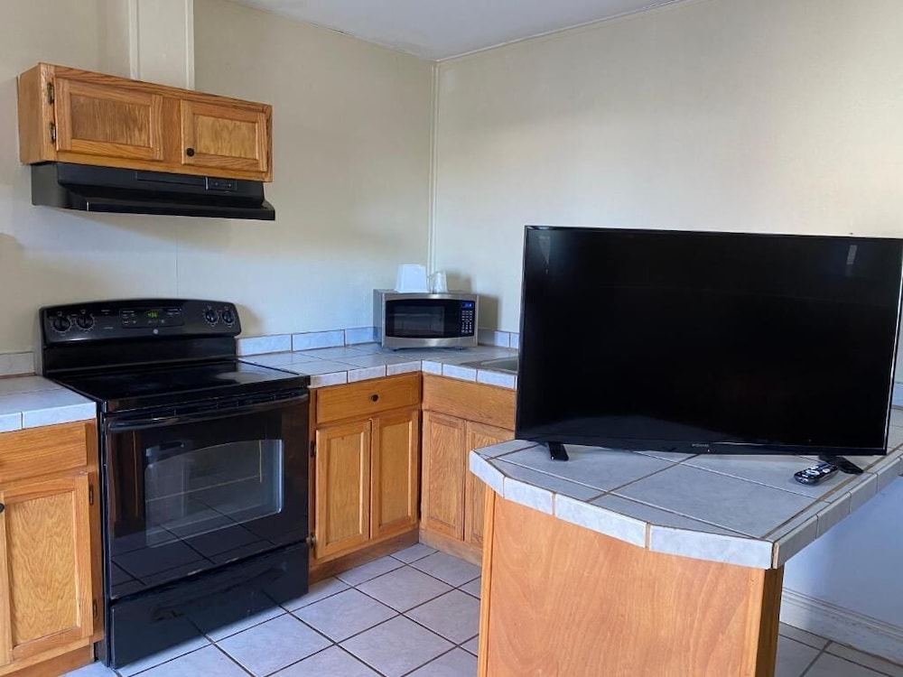 Relax Inn Plaquemine - photo 19