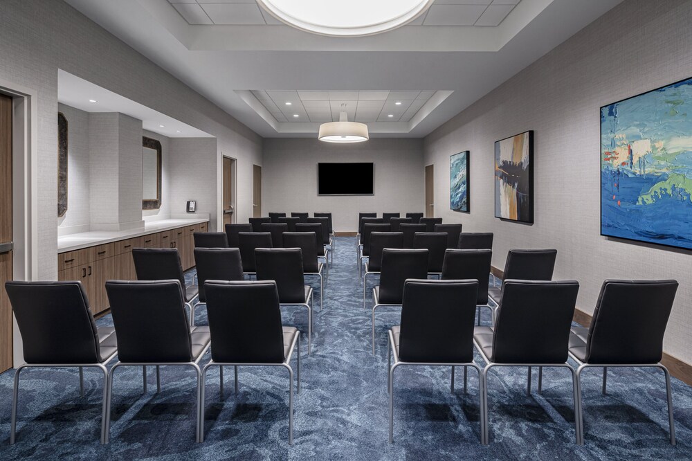 Hampton Inn Boston Woburn - photo 25