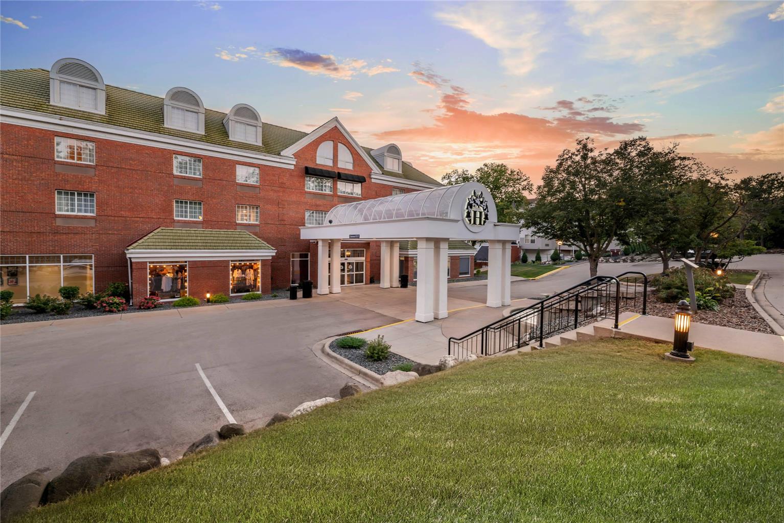 Heidel House Hotel and Conference Center an Ascend Collection Hotel — hotel in Green Lake