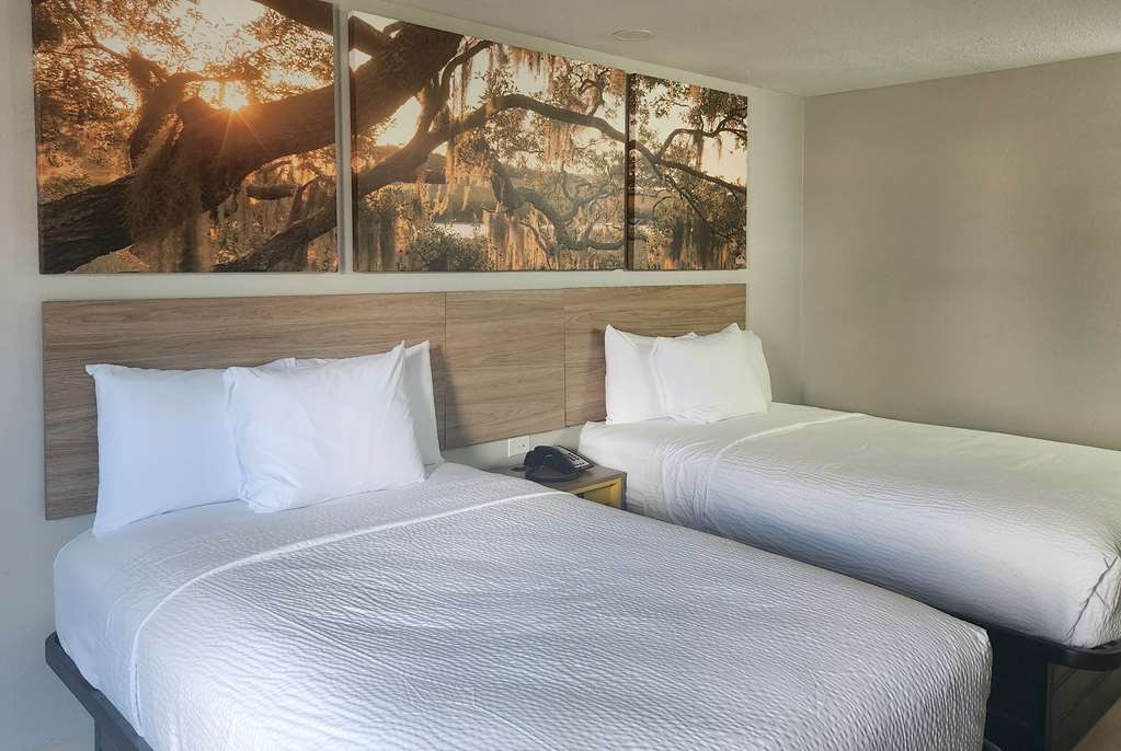 Days Inn by Wyndham Lafayette Scott - photo 16