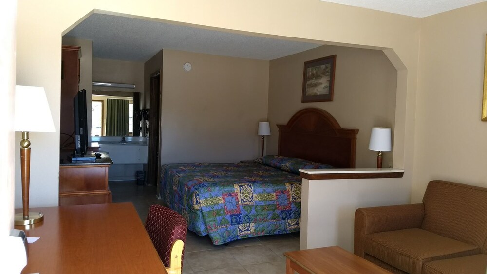 Highland Inn Denham Springs Baton Rouge East - photo 6