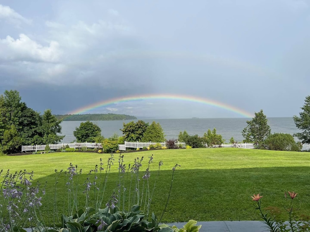 Valcour Inn & Boathouse - photo 67