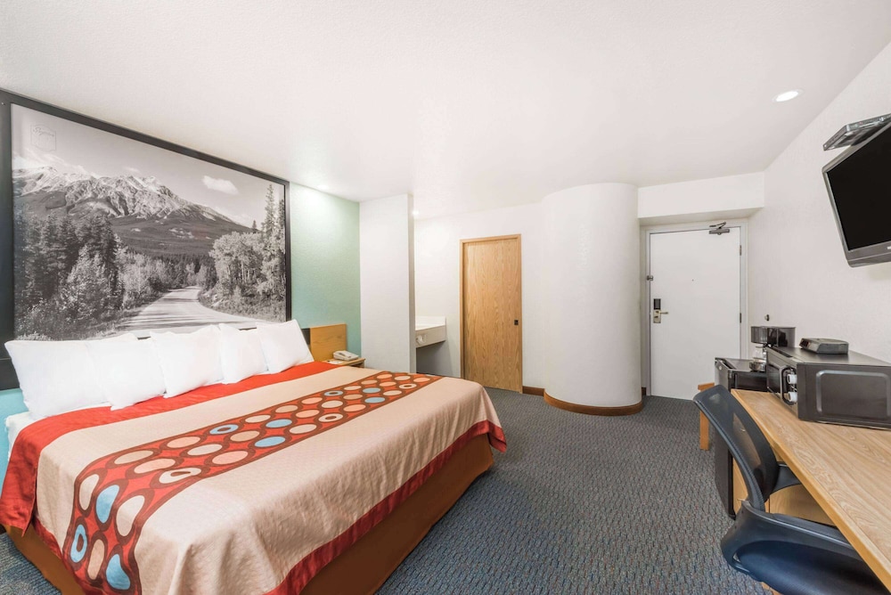 Super 8 by Wyndham Show Low - photo 16