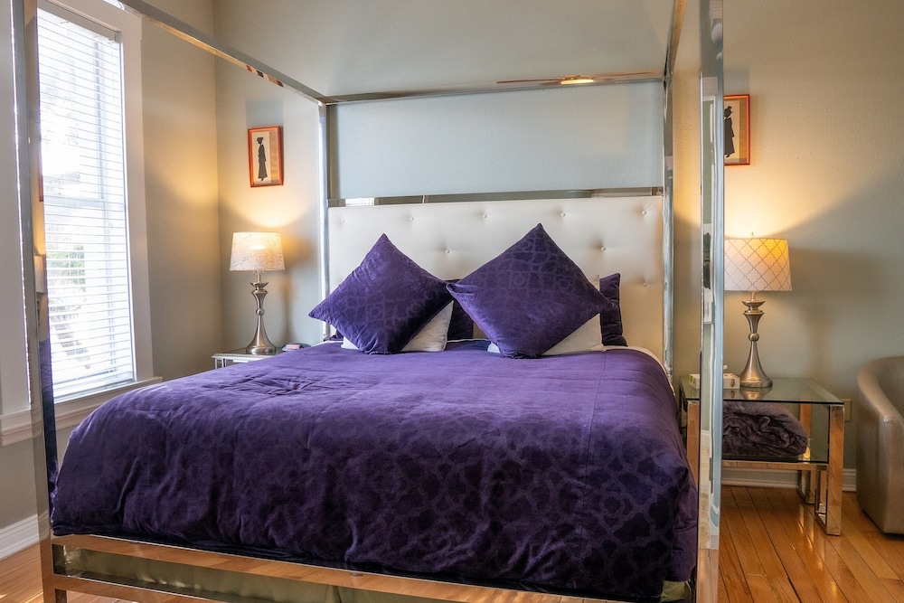 Oaak Tree Hotel - photo 151