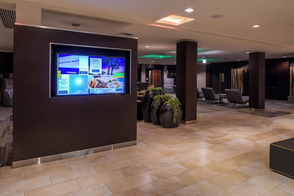 Courtyard Marriott Victorville - photo 36