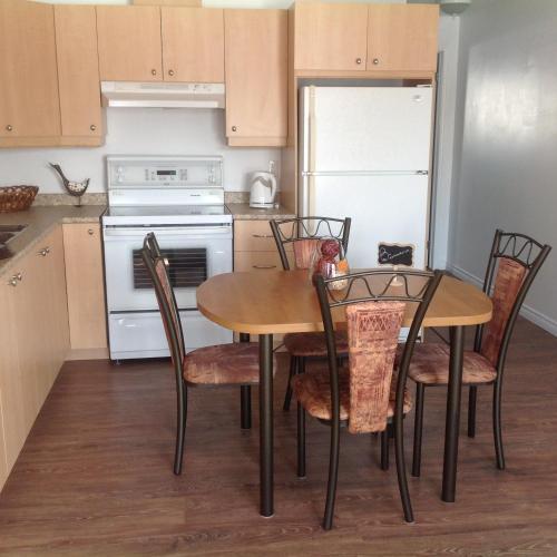 Les appartement 4 saisons des iles — 4-Star Luxury Hotel in Alma, Canada