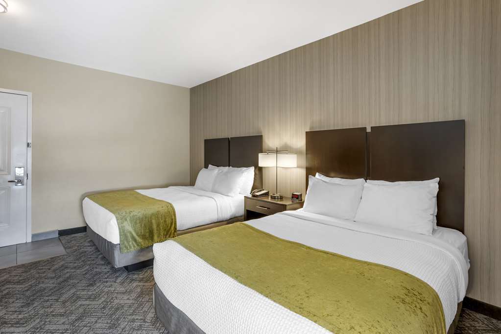 Best Western Plus Philadelphia Pennsauken Hotel - photo 21