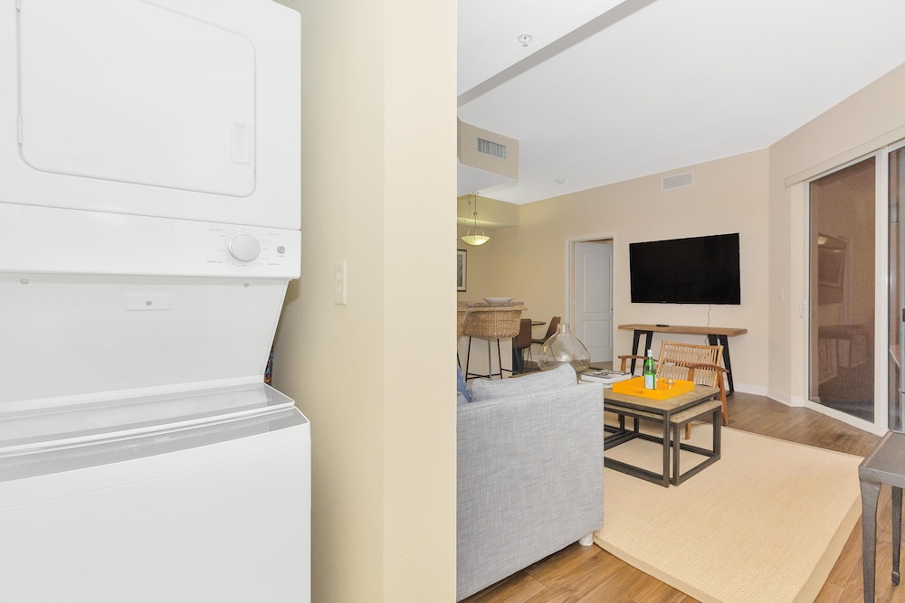 Dharma Home Suites South Miami at Red Road Commons - photo 39