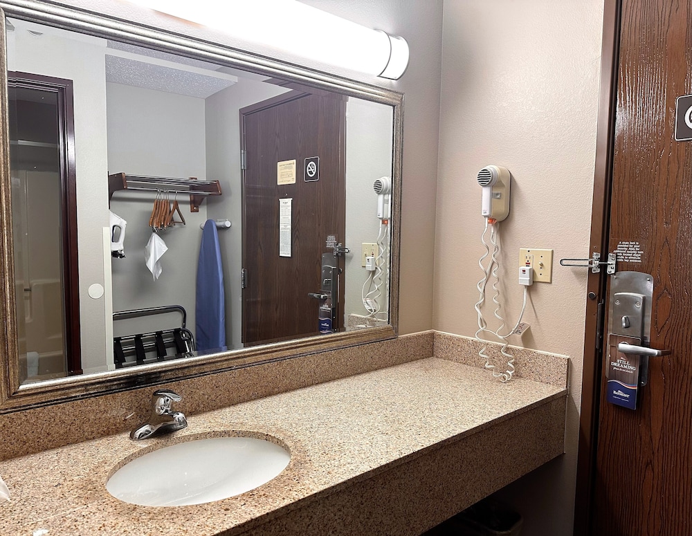 Baymont by Wyndham Corydon - photo 18