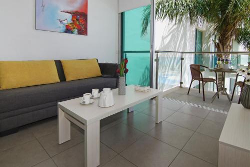 Niovi Coralli Beachfront Apartment
