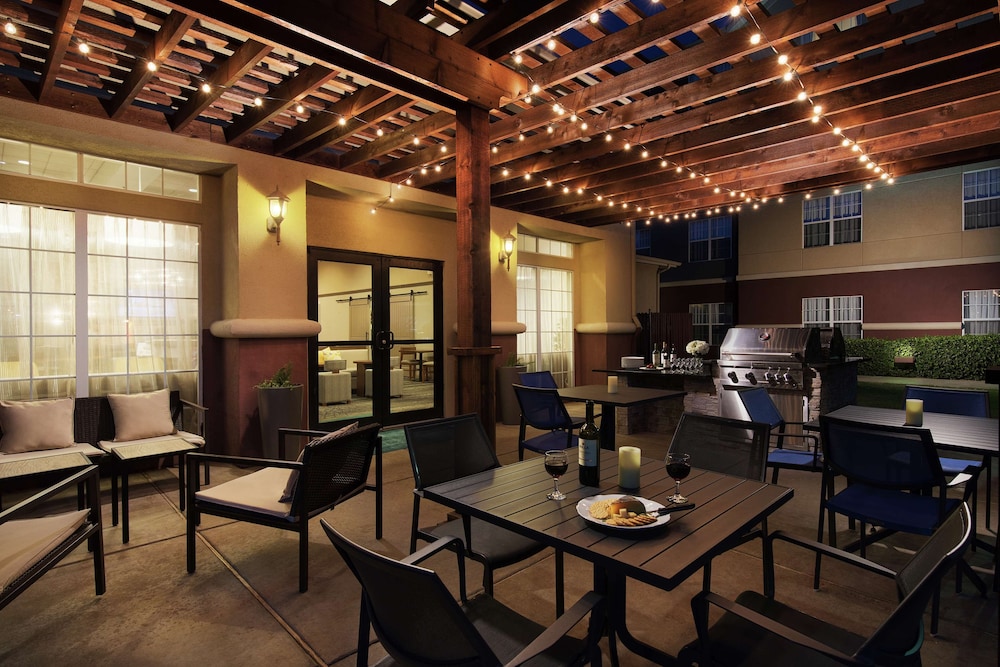 Homewood Suites by Hilton Lubbock - photo 21