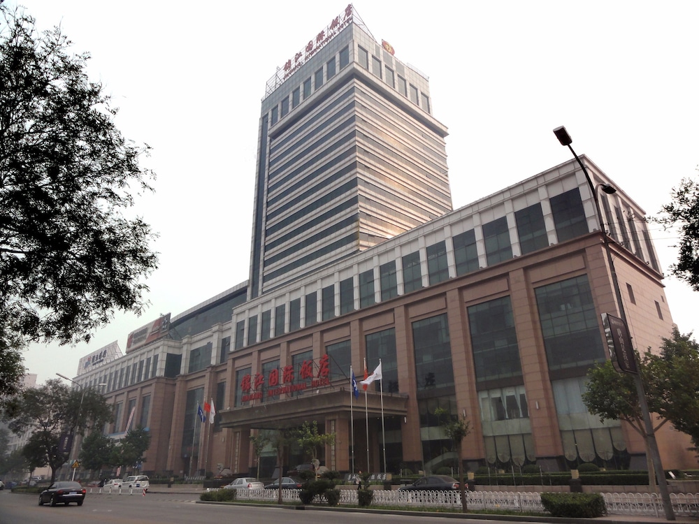 Tangshan Jin Jiang International Hotel — hotel in Tangshan