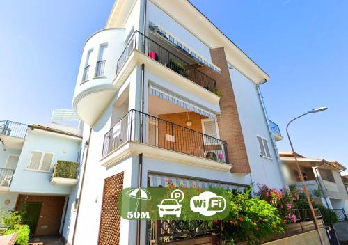 Holihome_Casa di Stefano 50m dal mare — 4-Star Luxury Hotel in Tortoreto Lido, Italy