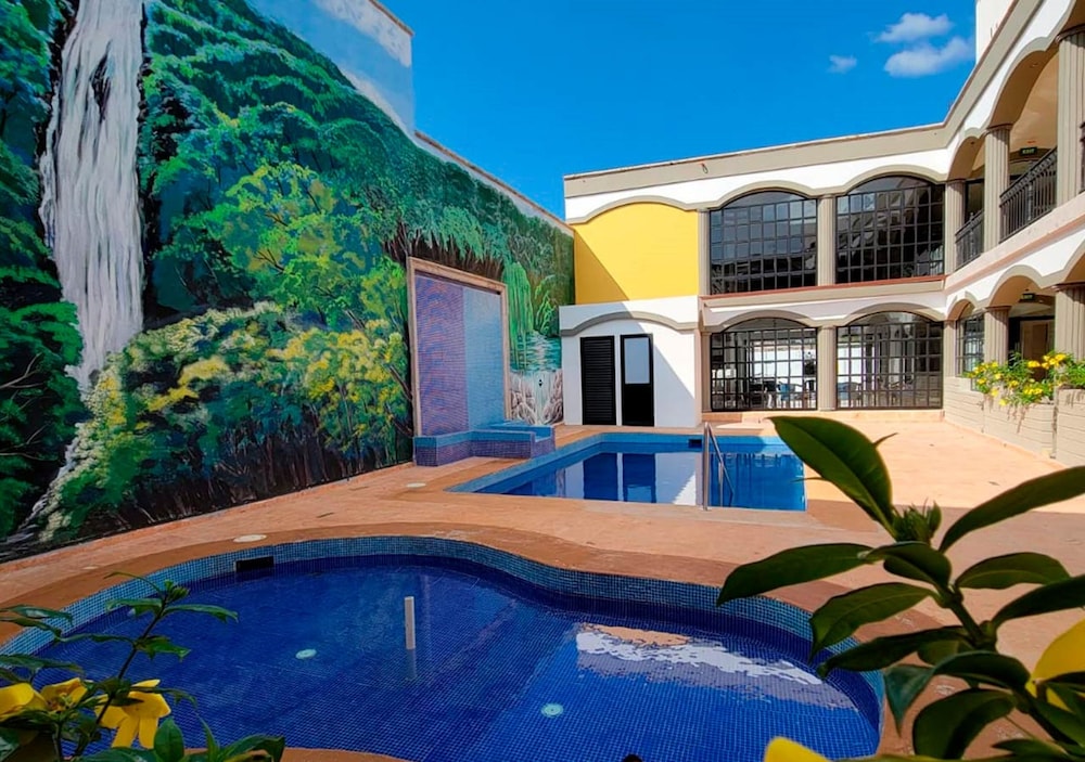 Hotel Real Cocula - carbon neutral hotel in Cocula
