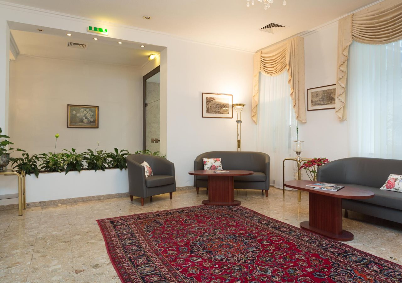 Yourapartment Theresien — 4-Star Luxury Hotel in Vienna, Austria